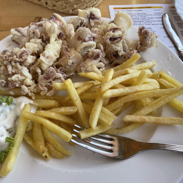 Calamari Fritti with French Fries