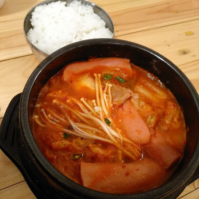 Kimchi Jjigae
