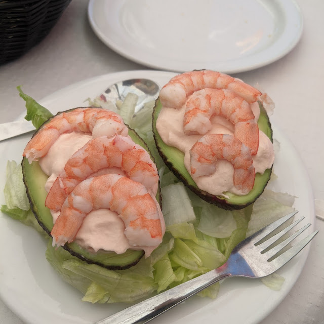 Aguacate Con Gambas