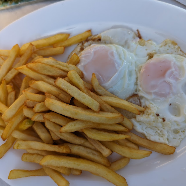 Huevos Con Patatas