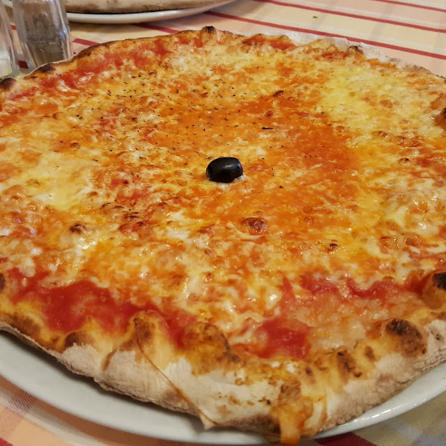 Pizza Margherita