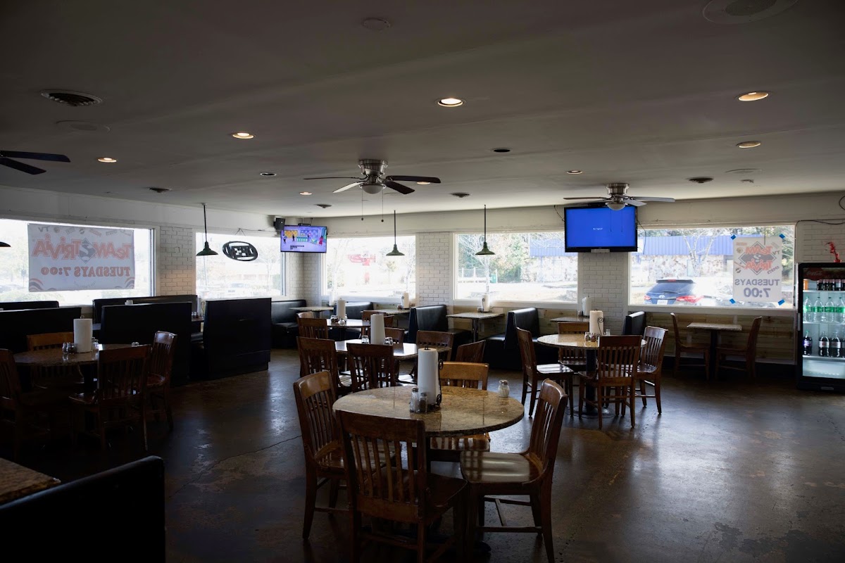 Enzo's Pizza