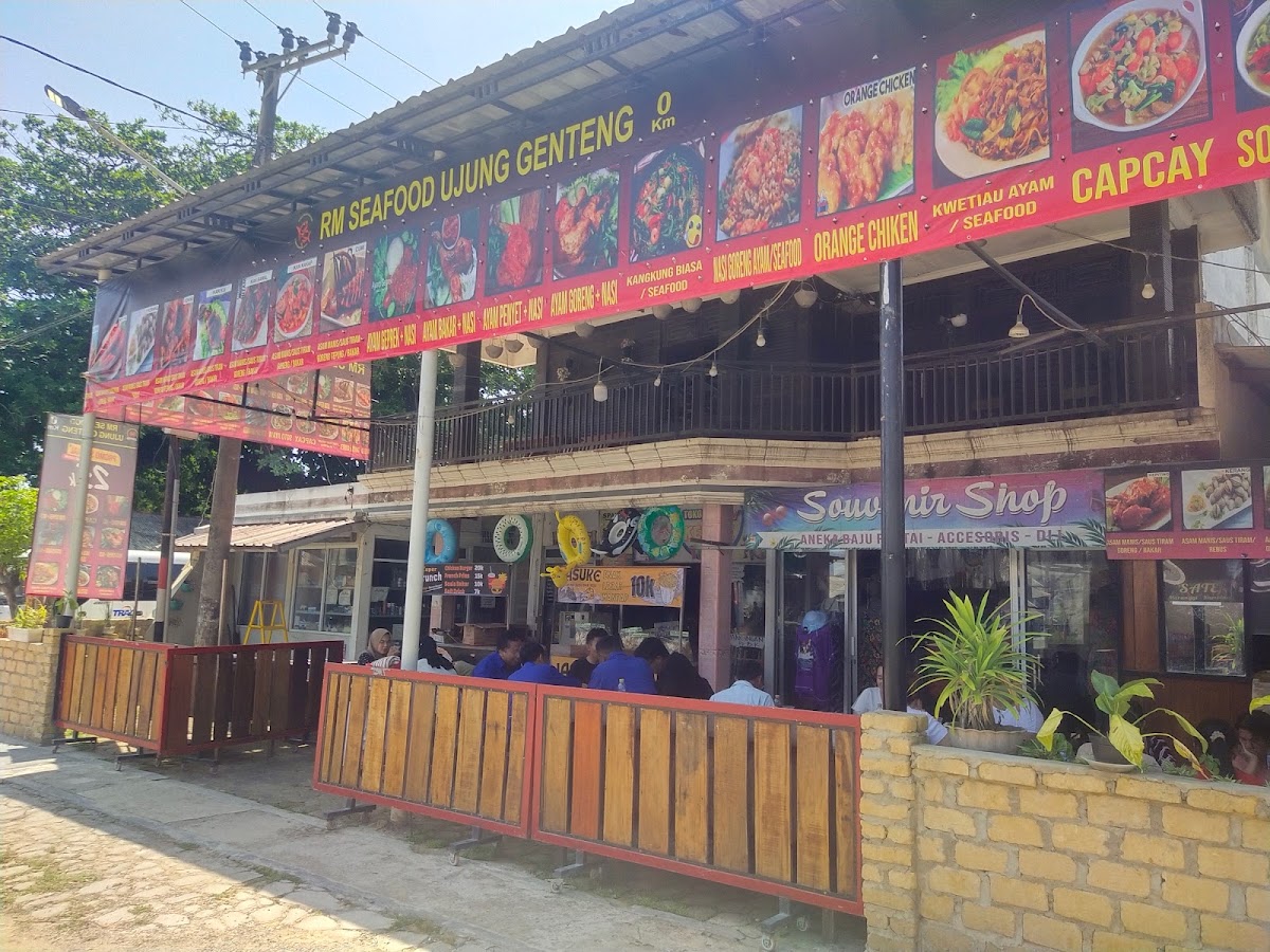 RM Seafood Ujung Genteng