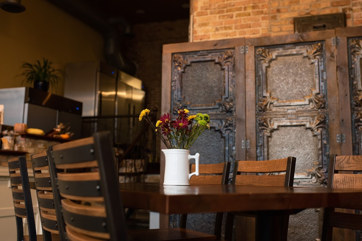 Brick House Mercantile & Artisan Kitchen