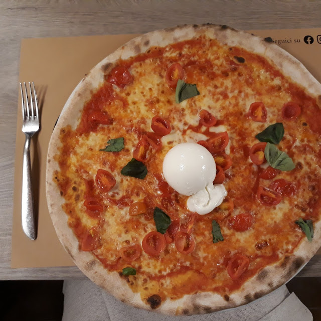 Pizza Con Bufala