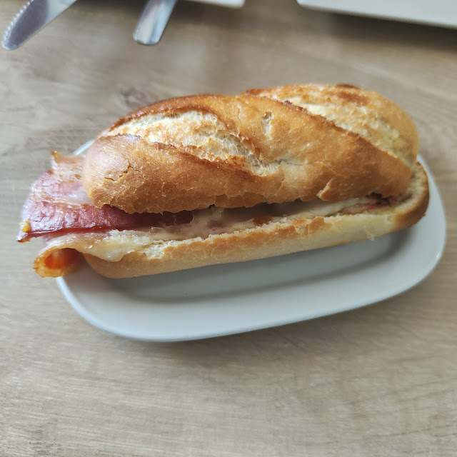 Bocatita de Bacón Y Queso