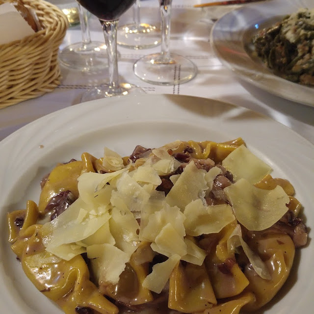 Caramelle Con Radicchio Trevigiano Guanciale E Scaglie Di Grana