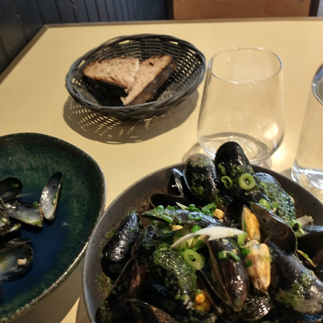 Moules