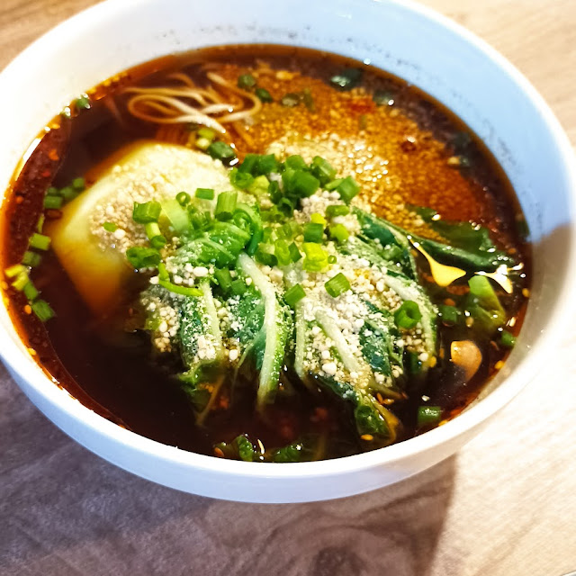za za noodles查渣面 with chicken floss