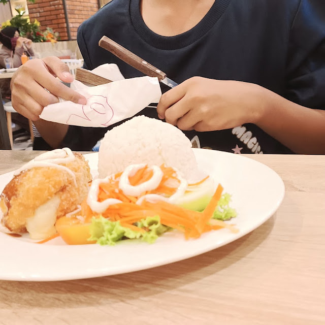 Chicken Cordon Bleu