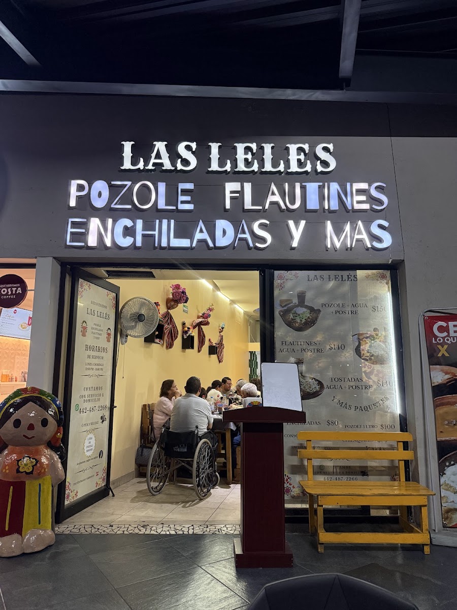 Las lelés, pozole flautines enchiladas y más