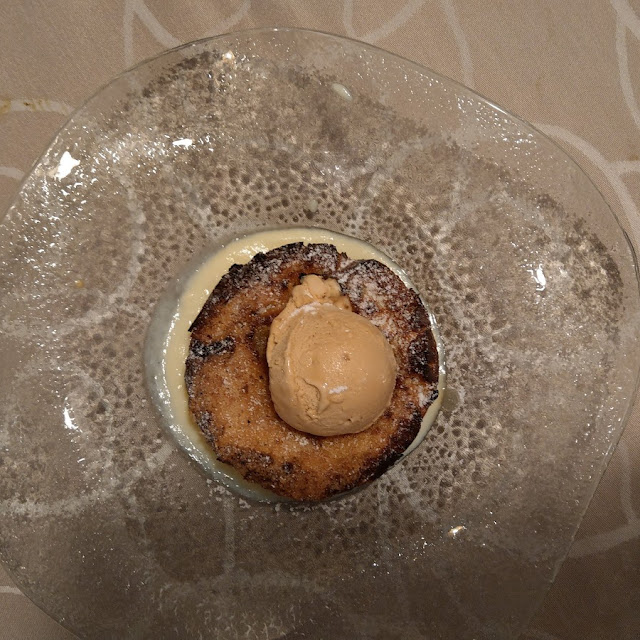 Torrija Con Helado Y Base