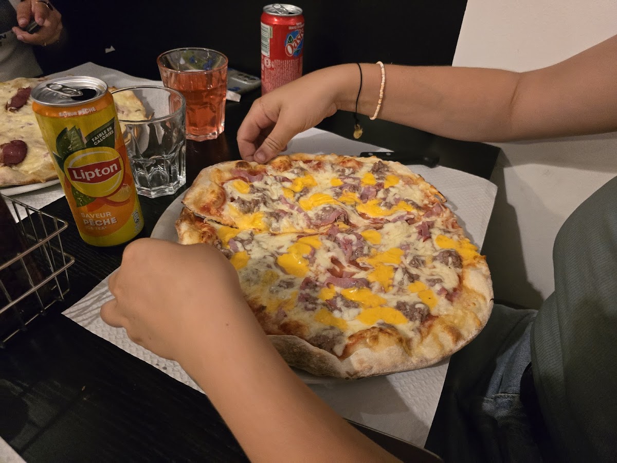 Arti Pizz