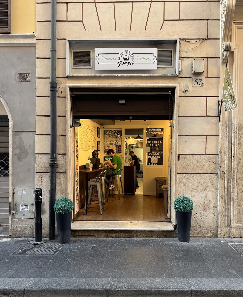 Fonzie The Burger's House Via della Vite