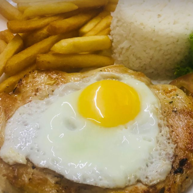 Frango à Camões