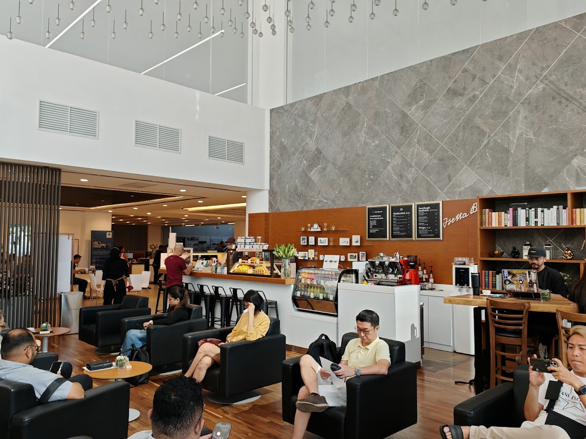 W Cafe Auto Bavaria Ara Damansara