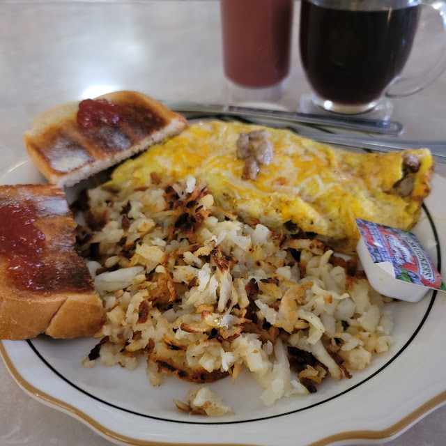 3 Egg Garbage Omelette with Hash Browns