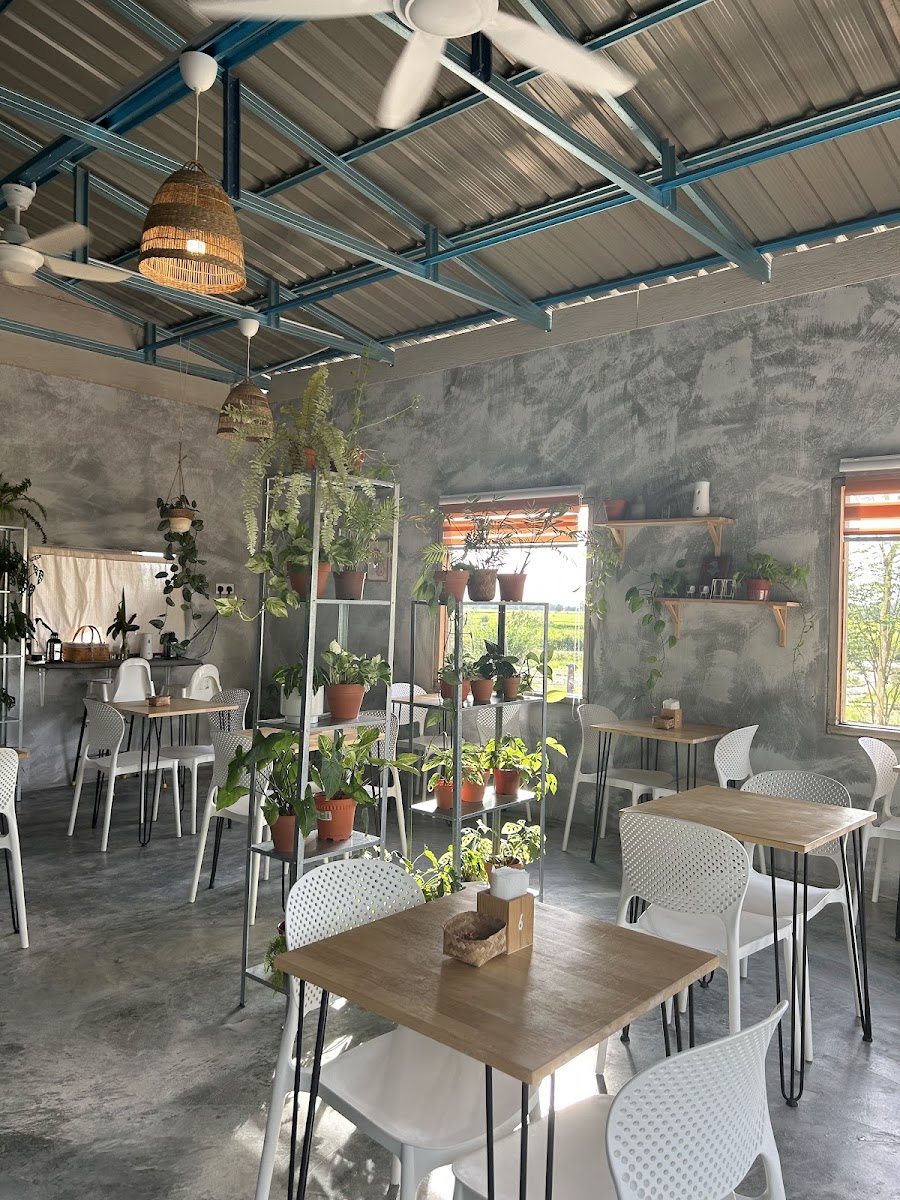 LEMBAYUNG CAFE
