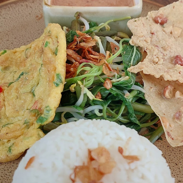 Nasi Pecel Khas Madiun