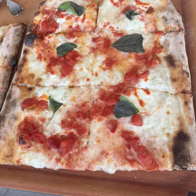 Buffalo Margherita Pizza