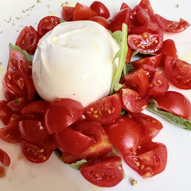 Burrata Con Pomodorini