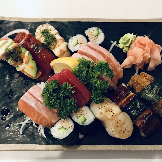 Sushi Sashimi Combination