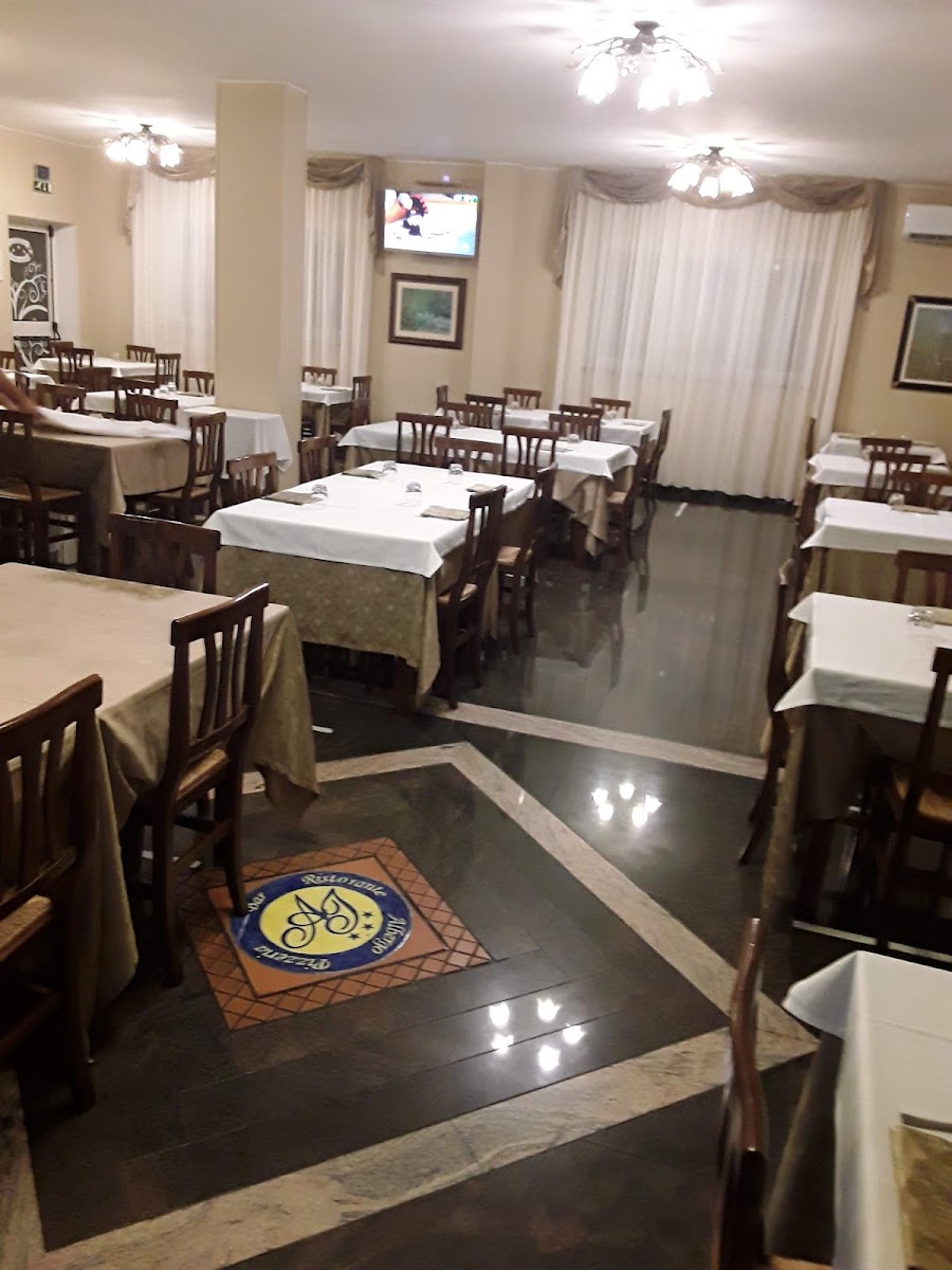 Hotel Paradise Restaurant