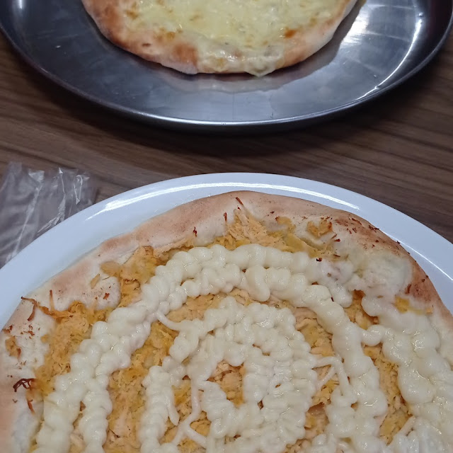 Esfihas de Frango Catupiry