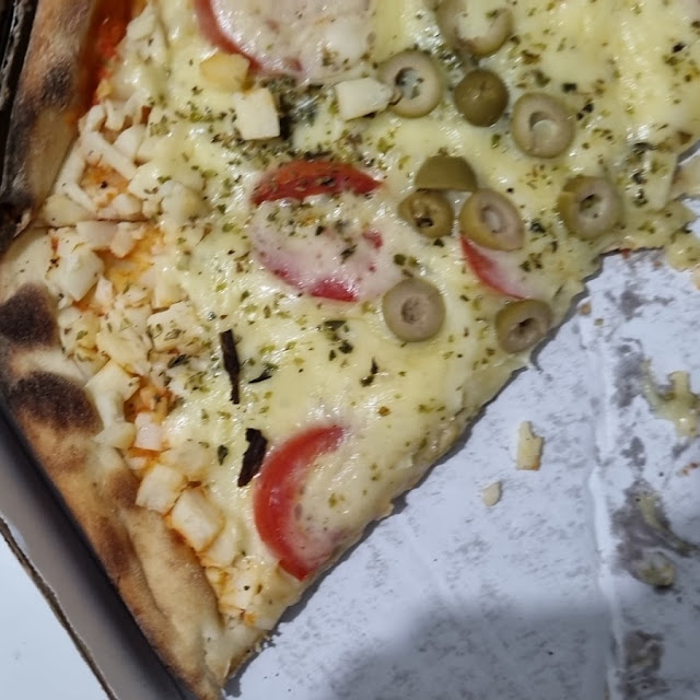 Pizza Ruim