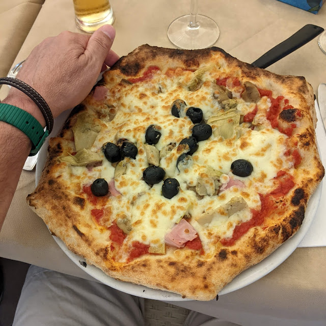 Pizza Capricciosa