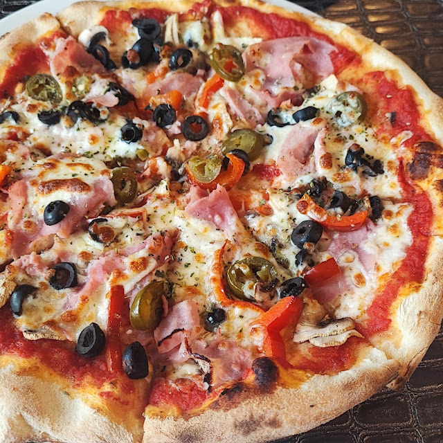 Pizza 4 Estaciones