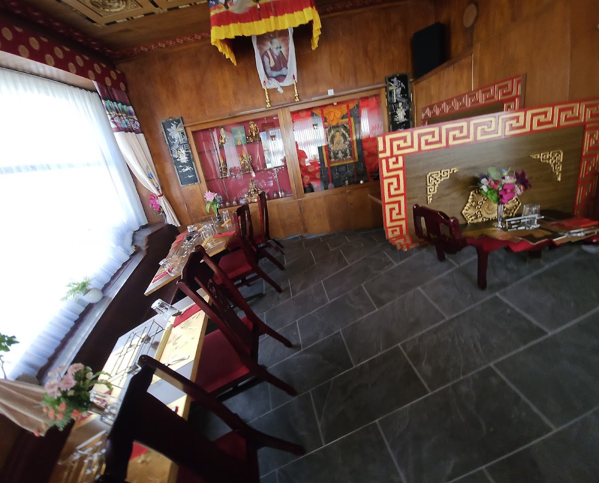 Potala Restaurant GmbH