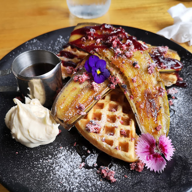 Wow Waffles