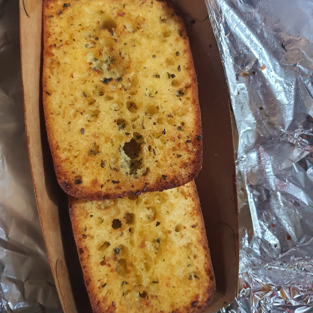 Cheesy Garlic Bread