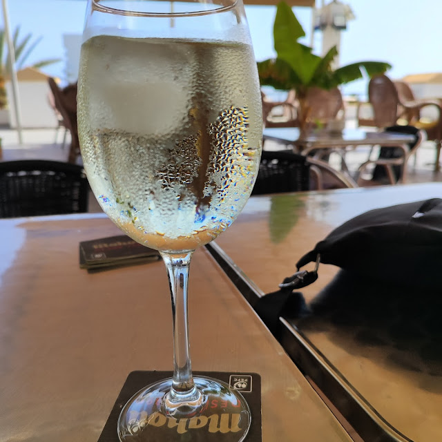 Weißer Spritzer