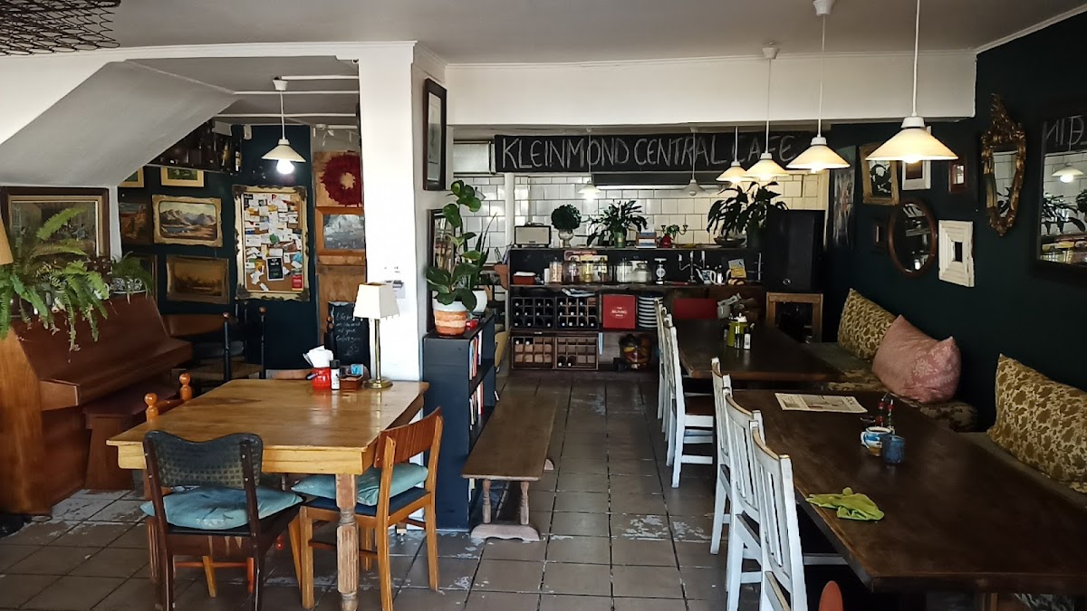 Kleinmond Central Café