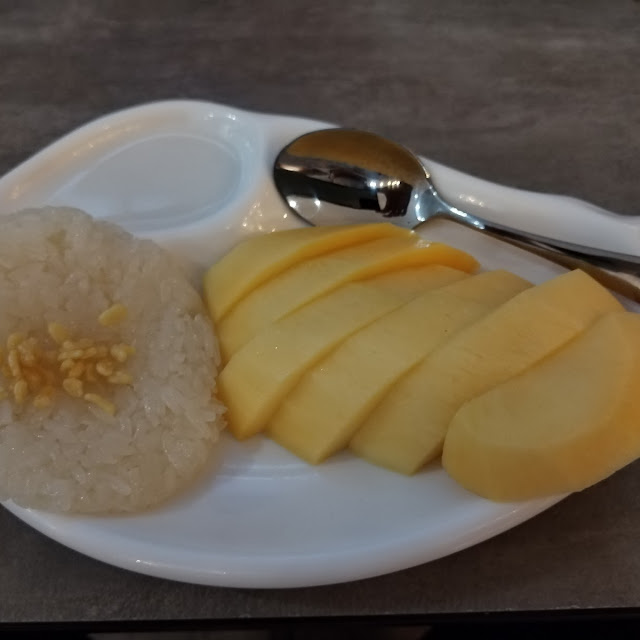 Mango Sticky Rice with Ice Cream