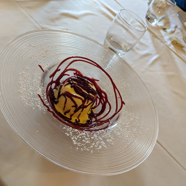 Gelato Allo Zabaione Con Prugne