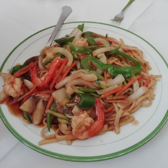 Tallarines Fritos Con Gambas