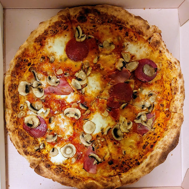 Pizza Speciale