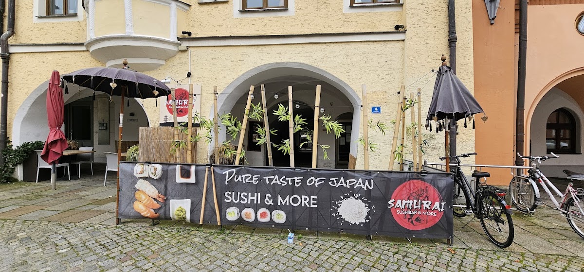 Samurai Sushibar & more