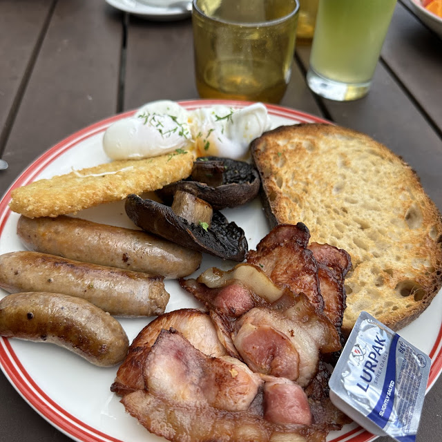 English Breakfast
