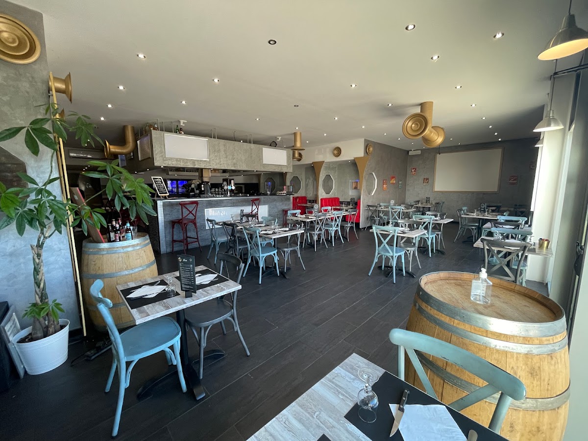 Brasserie Le HK