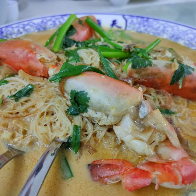 Big Head Prawn Cheesy Beehoon