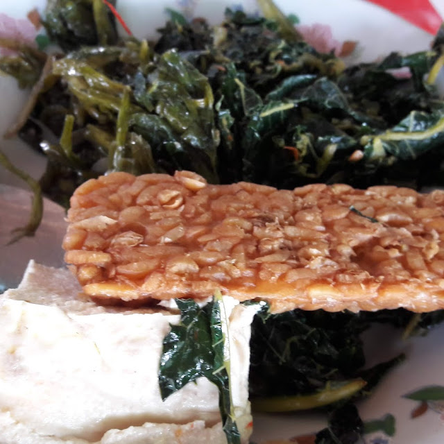 Sayur Daun Singkong Tahu Dan Tempe
