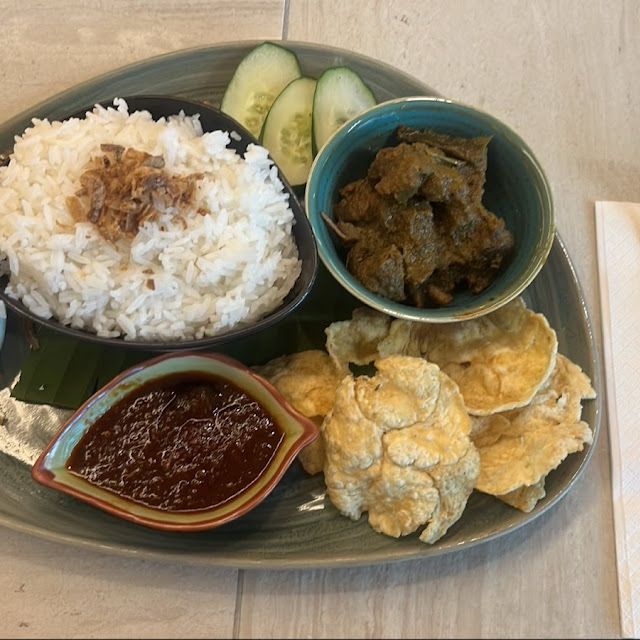 Nasi Lemak Beef Rendang