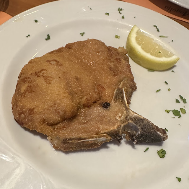 Cotoletta Alla Milanese