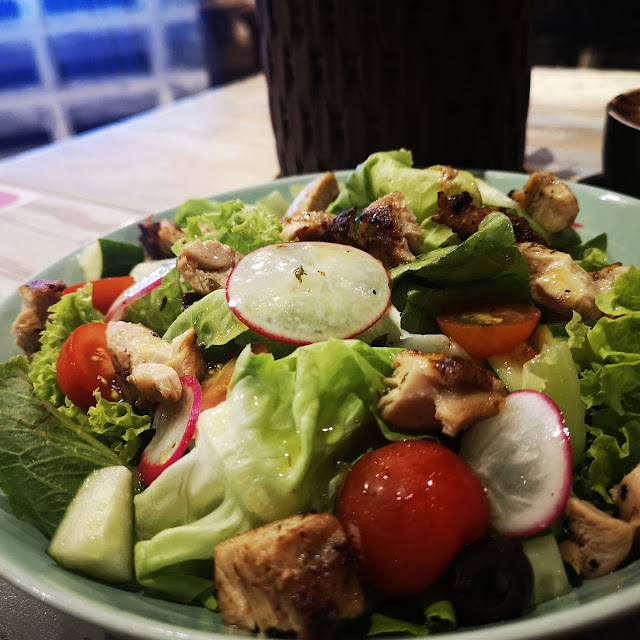 Asow Garden Ceaser Salad