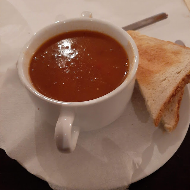 Goulashsoep Plus Toast