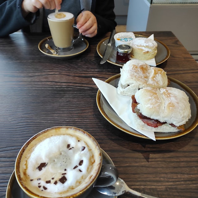 Sausage and Bacon Cob
